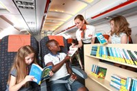 Hãng hàng không Anh mang thư viện lên máy bay